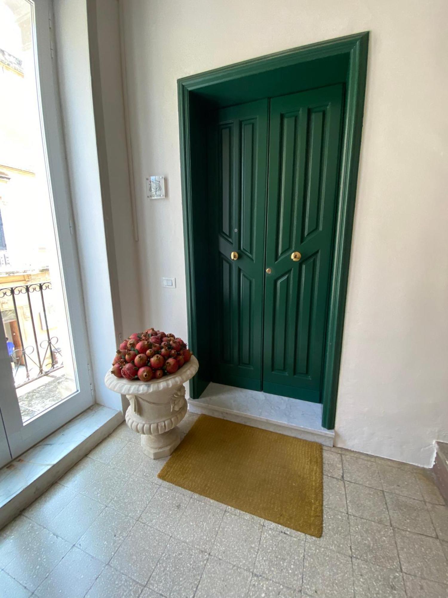 La Fitolacca B&B Lecce Exterior foto